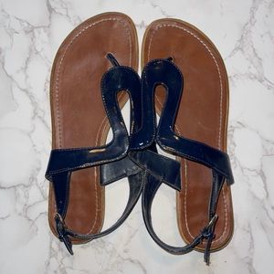 BLUE PATENT SANDALS